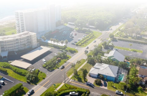 Aerial view of Boca Raton neighborhood near vein treatment center for varicose veins.
